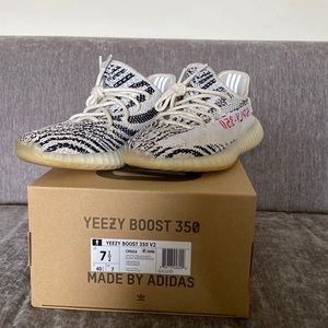 Yeezy Boost 350 V2 Zebra AUTHENTIC